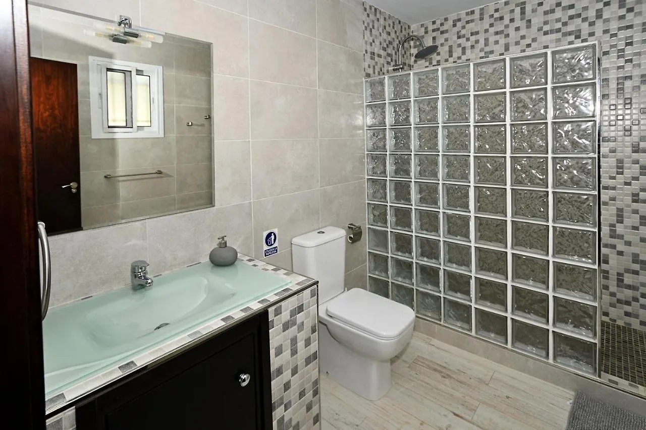 Finca Villa Marina Málaga 0*,  España